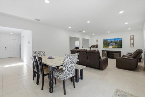 Casa en venta en Hastings, Florida, 4 dormitorios, 279.08 m2 № 2156848 - foto 4