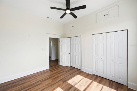 Casa en venta en Tampa, Florida, 3 dormitorios, 110.18 m2 № 2230503 - foto 21