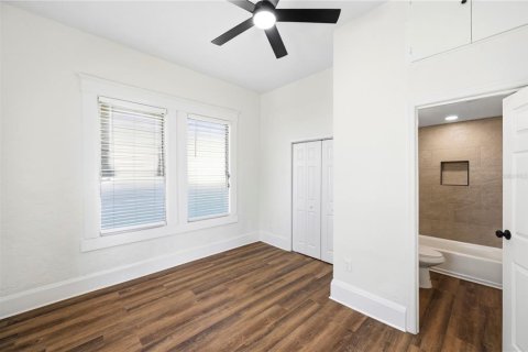 Casa en venta en Tampa, Florida, 3 dormitorios, 110.18 m2 № 2230503 - foto 17