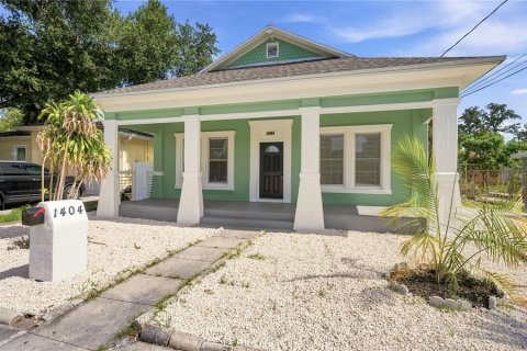Casa en venta en Tampa, Florida, 3 dormitorios, 110.18 m2 № 2230503 - foto 2