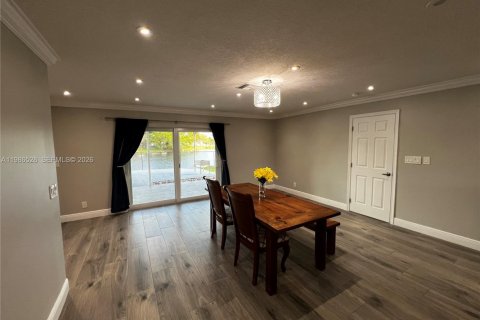 Купить виллу или дом в Корал-Спрингс, Флорида 3 спальни, 166.3м2, № 2050424 - фото 7