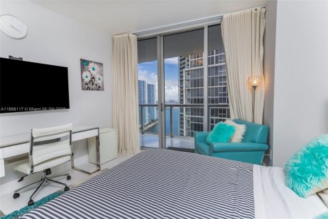 Condominio en venta en Miami, Florida, 2 dormitorios, 128.76 m2 № 1942234 - foto 15