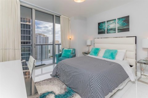 Condominio en venta en Miami, Florida, 2 dormitorios, 128.76 m2 № 1942234 - foto 16