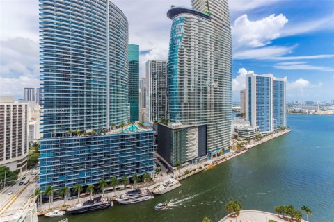 Condominio en venta en Miami, Florida, 2 dormitorios, 128.76 m2 № 1942234 - foto 19