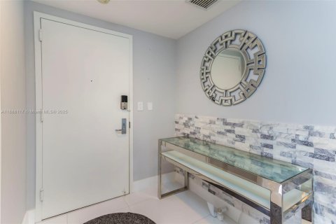Condominio en venta en Miami, Florida, 2 dormitorios, 128.76 m2 № 1942234 - foto 18