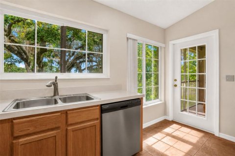 Condo in Kissimmee, Florida, 3 bedrooms № 2109706 - photo 5