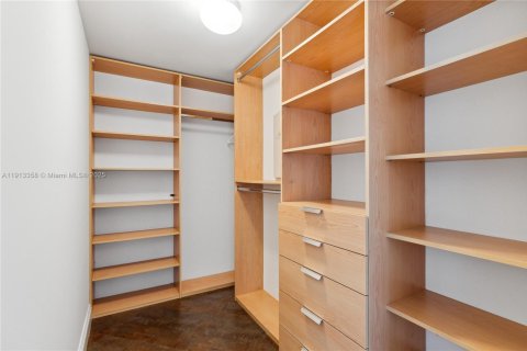 Снять в аренду кондоминиум в Санни-Айлс-Бич, Флорида 3 спальни, 152.08м2, № 2013720 - фото 8