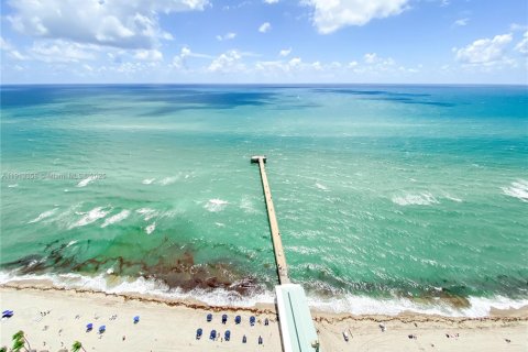 Снять в аренду кондоминиум в Санни-Айлс-Бич, Флорида 3 спальни, 152.08м2, № 2013720 - фото 19