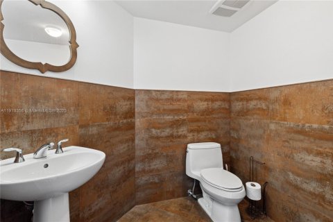 Снять в аренду кондоминиум в Санни-Айлс-Бич, Флорида 3 спальни, 152.08м2, № 2013720 - фото 18