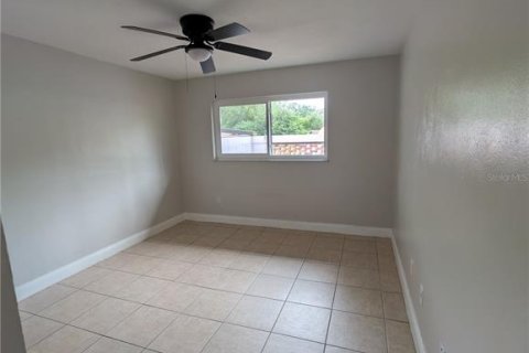 Appartement à louer à Gainesville, Floride: 2 chambres, 72.19 m2 № 2284145 - photo 8