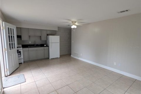 Appartement à louer à Gainesville, Floride: 2 chambres, 72.19 m2 № 2284145 - photo 4