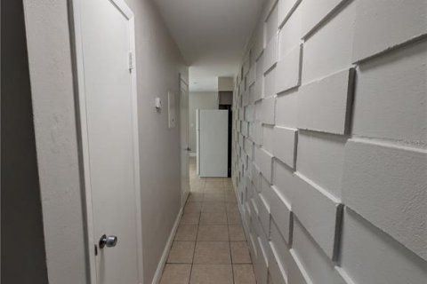 Appartement à louer à Gainesville, Floride: 2 chambres, 72.19 m2 № 2284145 - photo 7