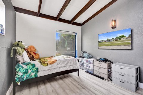 Villa ou maison à vendre à Miami Gardens, Floride: 3 chambres № 1931785 - photo 15