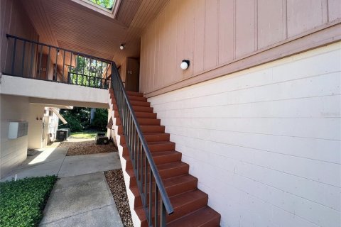 Condo in Deltona, Florida, 2 bedrooms  № 2277499