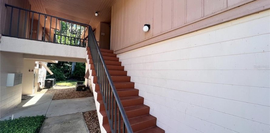 Condominio en Deltona, Florida, 2 dormitorios № 2277499