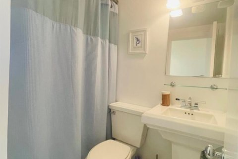 Condo in Palm Beach, Florida, 2 bedrooms  № 2187262 - photo 4
