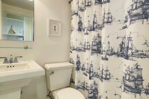 Condo in Palm Beach, Florida, 2 bedrooms  № 2187262 - photo 6