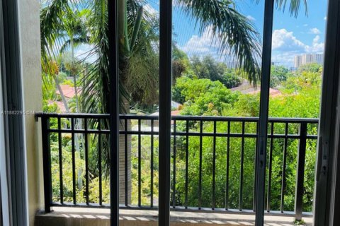 Copropriété à louer à Miami, Floride: 1 chambre, 73.95 m2 № 1928524 - photo 13