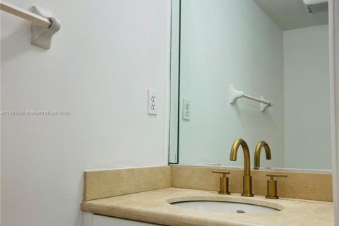 Copropriété à louer à Miami, Floride: 1 chambre, 73.95 m2 № 1928524 - photo 7