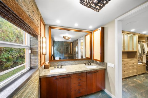 Casa en venta en Hollywood, Florida, 4 dormitorios, 313.92 m2 № 1983928 - foto 23