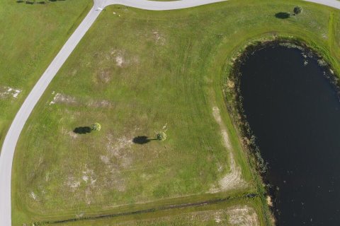 Land in Palm City, Florida № 598944 - photo 1