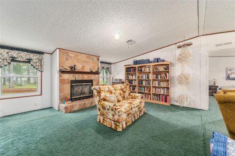 House in Ocala, Florida 3 bedrooms, 183.95 sq.m. № 2102524 - photo 14