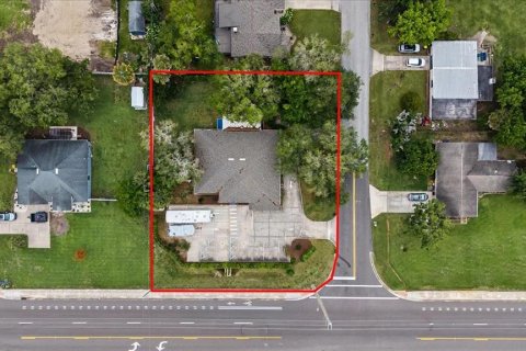 Commercial property in Edgewater, Florida 208.57 sq.m. № 2223322 - photo 10