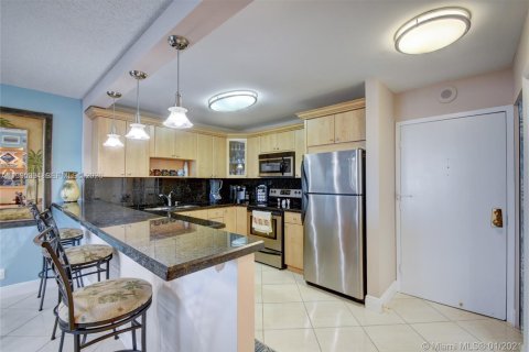 Condominio en alquiler en Hollywood, Florida, 1 dormitorio, 83.61 m2 № 2255965 - foto 14