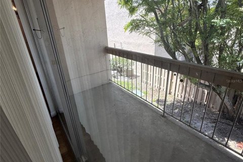 Copropriété à vendre à Tampa, Floride: 1 chambre, 65.68 m2 № 1675153 - photo 15