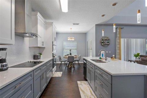 Villa ou maison à louer à Davenport, Floride: 5 chambres, 228.45 m2 № 2402907 - photo 17