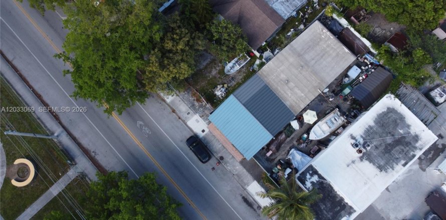 Villa ou maison à Miami, Floride 3 chambres, 156.08 m2 № 2078247