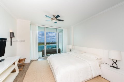Copropriété à louer à Bal Harbour, Floride: 2 chambres, 186.64 m2 № 1962785 - photo 6