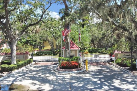 Copropriété à vendre à Saint Petersburg, Floride: 2 chambres, 102.19 m2 № 1853466 - photo 14