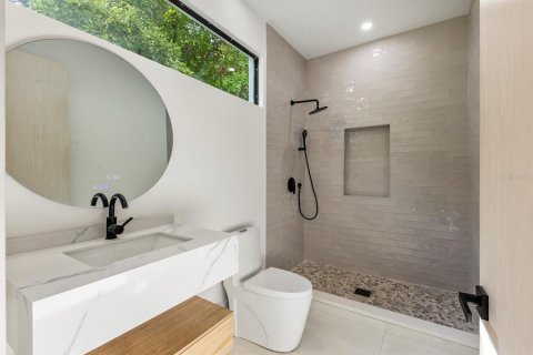 Casa en venta en Sarasota, Florida, 4 dormitorios, 279.17 m2 № 1190132 - foto 12