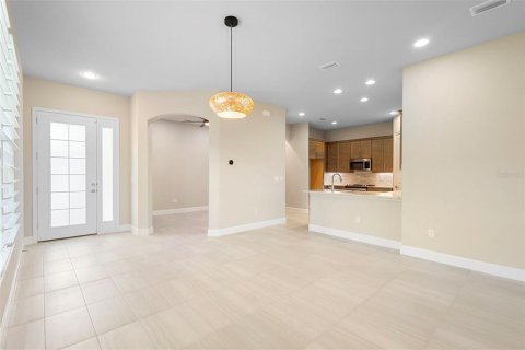 Townhouse in Ormond Beach, Florida 2 bedrooms, 142.05 sq.m. № 1894004 - photo 10