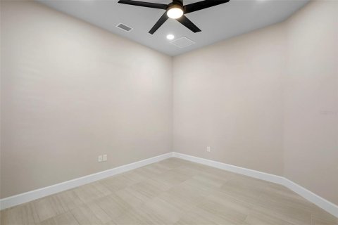 Townhouse in Ormond Beach, Florida 2 bedrooms, 142.05 sq.m. № 1894004 - photo 22