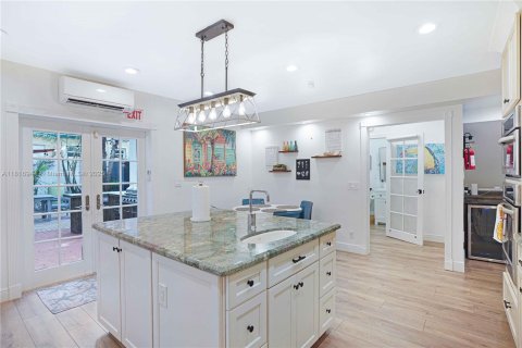 Villa ou maison à vendre à Hollywood, Floride: 3 chambres, 140 m2 № 1962991 - photo 24