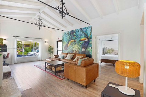 Villa ou maison à vendre à Hollywood, Floride: 3 chambres, 140 m2 № 1962991 - photo 30