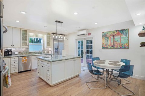 Villa ou maison à vendre à Hollywood, Floride: 3 chambres, 140 m2 № 1962991 - photo 26