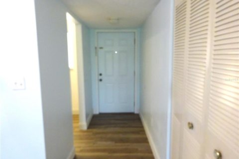 Condo in Orlando, Florida, 2 bedrooms  № 1785059 - photo 2
