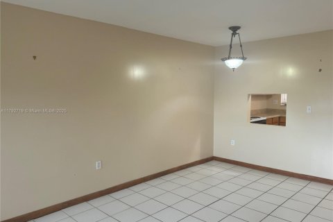 Copropriété à vendre à Sunrise, Floride: 1 chambre, 59.46 m2 № 1699572 - photo 8