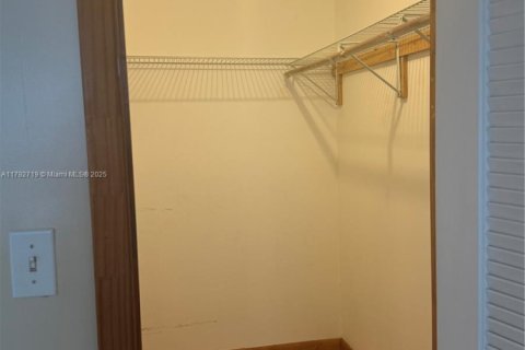 Copropriété à vendre à Sunrise, Floride: 1 chambre, 59.46 m2 № 1699572 - photo 30