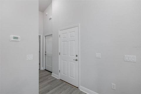 Casa en venta en New Port Richey, Florida, 3 dormitorios, 137.96 m2 № 2306050 - foto 7