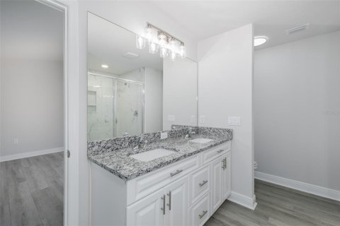 Casa en venta en New Port Richey, Florida, 3 dormitorios, 137.96 m2 № 2306050 - foto 16