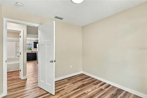 Villa ou maison à vendre à Bradenton, Floride: 3 chambres, 102.19 m2 № 2418625 - photo 26