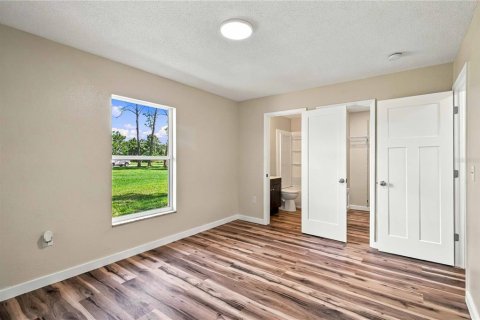 Villa ou maison à vendre à Bradenton, Floride: 3 chambres, 102.19 m2 № 2418625 - photo 23