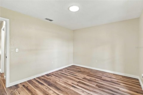 Villa ou maison à vendre à Bradenton, Floride: 3 chambres, 102.19 m2 № 2418625 - photo 20