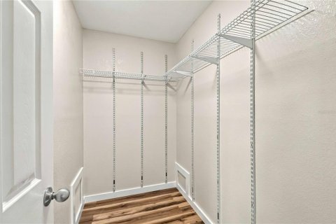 Villa ou maison à vendre à Bradenton, Floride: 3 chambres, 102.19 m2 № 2418625 - photo 18