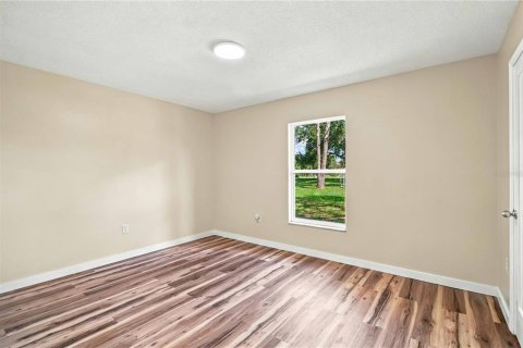 Villa ou maison à vendre à Bradenton, Floride: 3 chambres, 102.19 m2 № 2418625 - photo 17