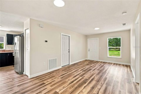 Villa ou maison à vendre à Bradenton, Floride: 3 chambres, 102.19 m2 № 2418625 - photo 10